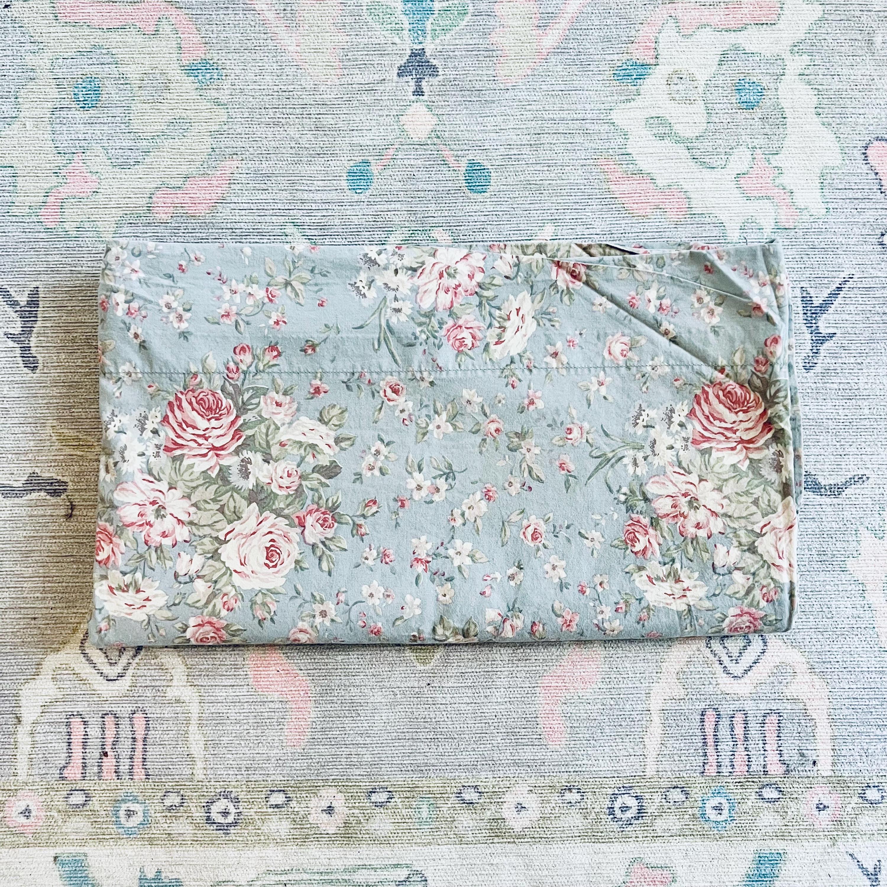 Vintage Ralph Lauren Shelter Island Queen Sheet Flat Floral Blue Shabby Cottage Vtg USA