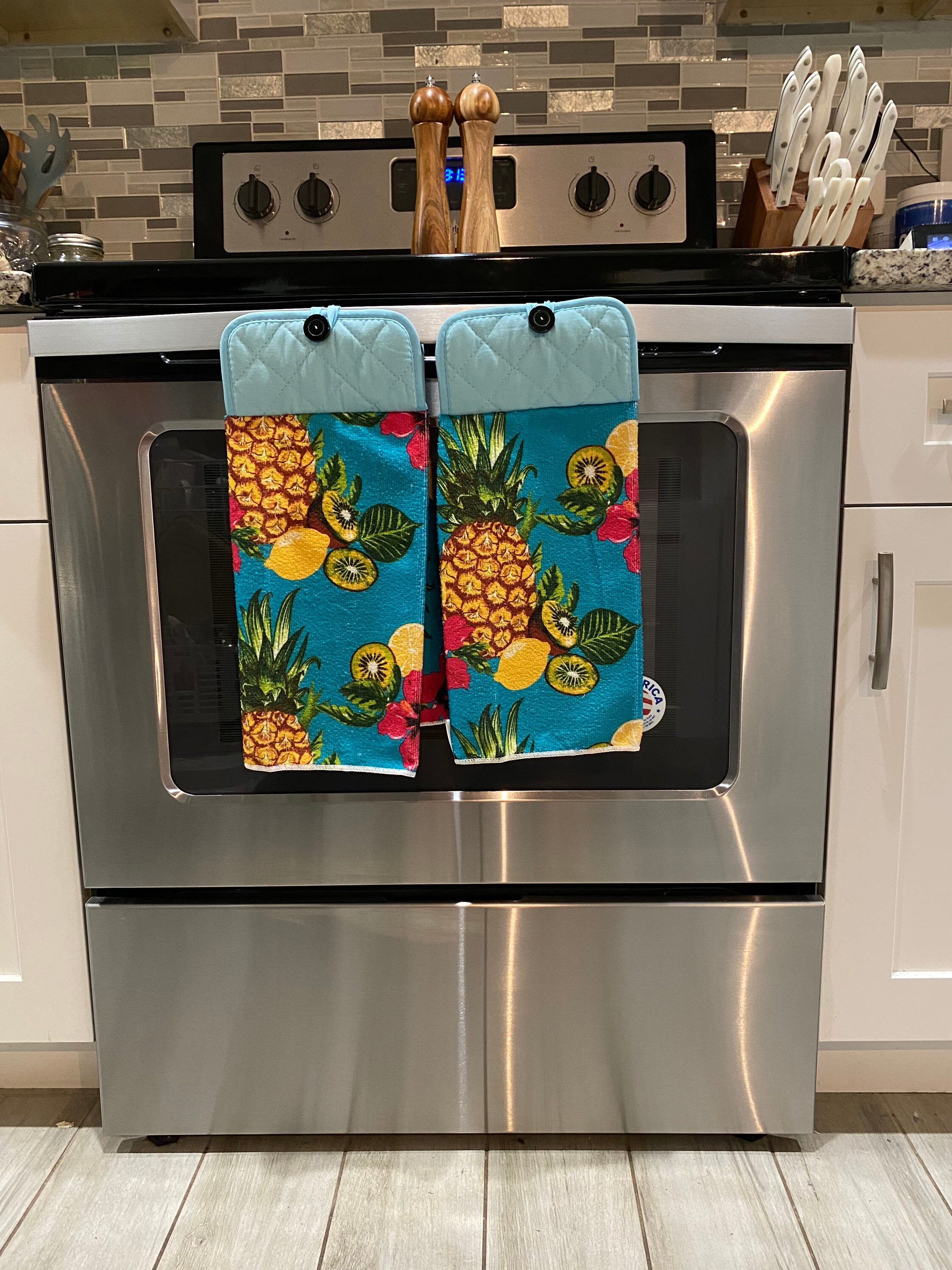 Set of 2 Hanging hand towel Kitchen towels pot holder/hand Etsy