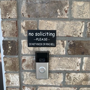No Soliciting Sign: Laser Engraved UV Plastic (3x5 in)