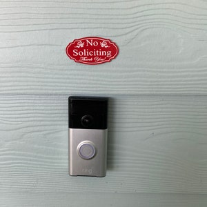 No soliciting sign, small for doorbell, elegant and easy to install