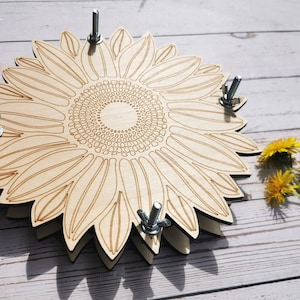Wooden Sunflower Flower Press Kit/ Personalized Botanical Flower Pressing Kit / Gift for her / Dry flower art / Kids nature activity /