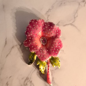 【新品タグ付き】caramel A VINTAGE FLORAL Flower Modernist Rhinestones Enamel Vintage Gold Brooch P