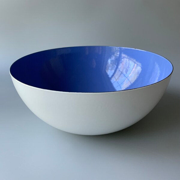 Vintage Blue and White Enamel Bowl in the style of Wartsila Finel or Kaj Franck Arabia Finland