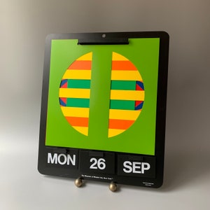 その他 MoMA Perpetual Calendar Dan Reisinger il_300x300.4246057489_m70z.jpg