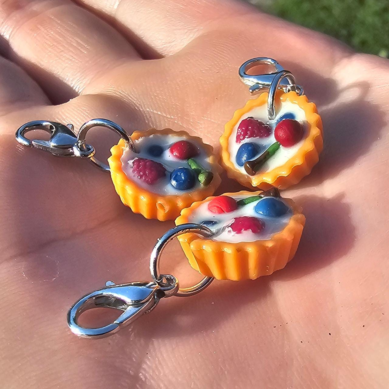 Mix Design Fragola Di Frutta In Resina Flatback Ciondoli Per Gioielli Realizzati A Mano Fai Da Te Custodia Per Telefono Orecchini Portachiavi - Foto 10