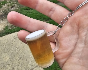 Llavero de cerveza de resina
