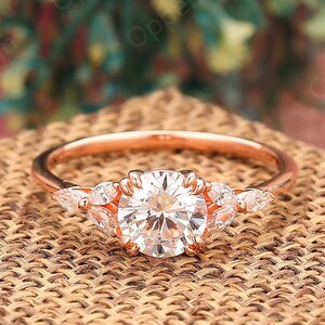 Lab Grown Diamond Engagement Ring, IGI CERTIFIED FG Color Lab Diamond Ring, 14k Rose Gold Women Ring,Unique Delicate Promise Anniverary Ring