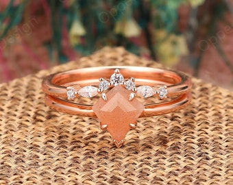 Natural Sunshine Stone Bridal Set, Unique Wedding Ring Set,10k Plain Gold Engagement Ring Set,Stacking Promise Ring Vintage Set,Gift For Her