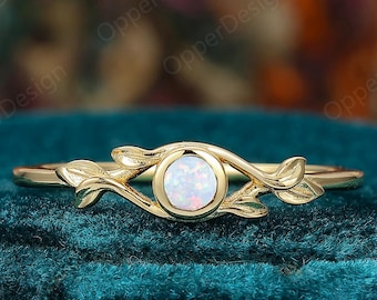 October Birthstone Opal Ring, Vintage Botanical Opal Ring, Minimalist Leaf Branch Ring, Dainty Nature Inspired Jewelry Gift, Opal Jewelry