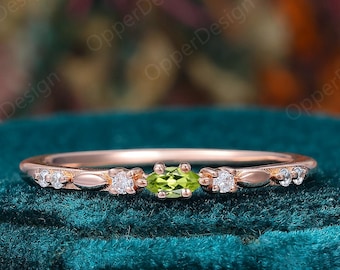 14K Gold Marquise 2x4mm Peridot Engagemetn Ring, Vintage Women Daily Ring, Dainty Anniversary Ring, Minimlaist Peridot Thin Statement Ring