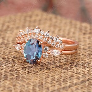 Wedding Bridal Anniversary Gift For Women, Retro Alexandrite Ring Set, Unique Ring Set, Solid Gold Bridal Set, Oval Cut Alexandrite Ring Set