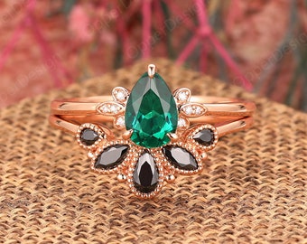 Pear Shape Emerald Wedding Ring Set, Stacking Simulated Diamond Ring, Wedding Rings, 10k Rose Gold Emerald Bridal Set, Unique Women Ring Set