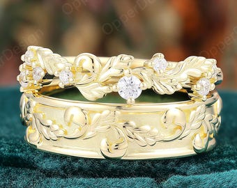 2PCS His and Hers Moissanite Wedding Rings, Vintage Scroll Leaf Stacking Engagement Ring for Her, Relief Carved Scrol Wedding Band for Him