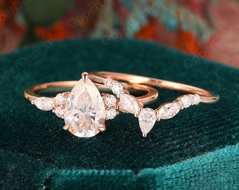 18k Solid Gold Moissanite Wedding Ring Set, Unique Matching Ring, Anniversary Ring Set, Teardrop Moissanite Bridal Set, Vintage Promise Set