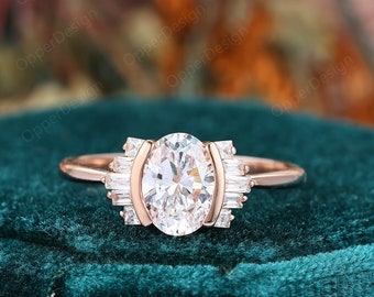 Minimalist Oval Cut Moissanite Wedding Ring, Unique Stacking Cluster Ring, Rose Gold 1.5CT Moissanite Engagement Ring, Delicate Women Ring