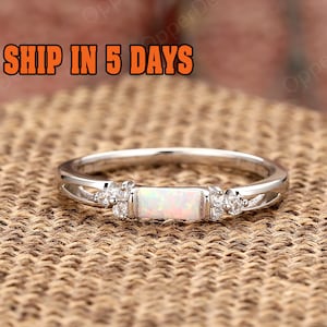 Silver Ring For Women, Vintage Wedding Ring, Opal Engagement Ring, Dainty Ring, Women&#39;s Promise Ring, Wedding Band, Vintage Opal Bridal Ring