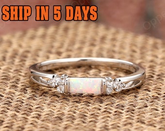 Silver Ring For Women, Vintage Wedding Ring, Opal Engagement Ring, Dainty Ring, Women's Promise Ring, Wedding Band, Vintage Opal Bridal Ring