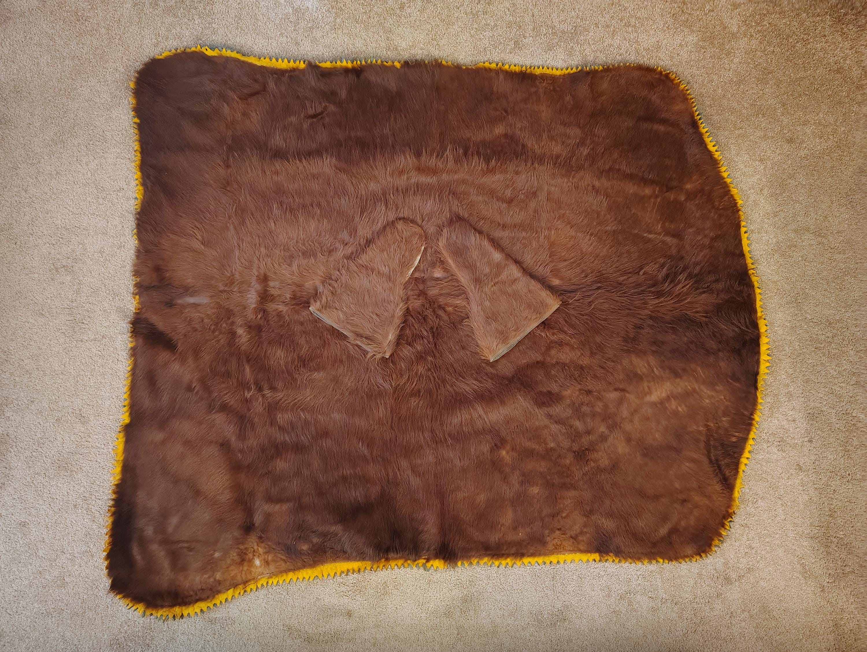 horse blanket research ジャガード　ジャカード　ブラウン Horsehide Carriage Blanket With Gloves - Etsy