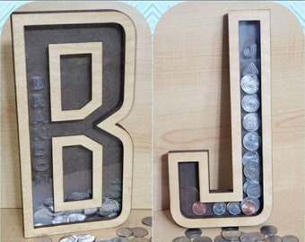 Nome inicial do banco de moedas com letras multicamadas