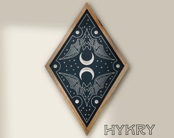 彫刻された壁掛けの輪郭 月 コウモリ ダイヤモンド