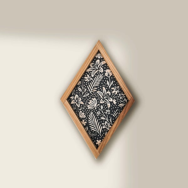 MINI Wall hanging CARVED Summer Flowers - Diamond