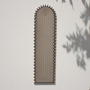 CARVED Tall- Wavy Arch