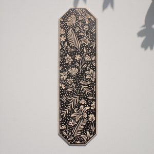 Woodcuts. Floral. Tall octagon