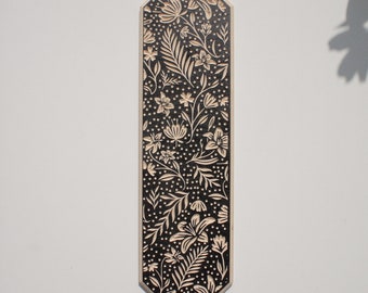 Woodcuts. Floral. Tall octagon