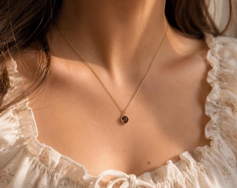 Collar de cuarzo ahumado dorado, delicado collar de piedras preciosas, colgante minimalista de cristal marrón, collar para combinar con otras prendas, regalo hecho a mano para ella.