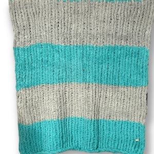 Chenille Teal and grey throw