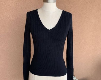 plain black v neck sweater