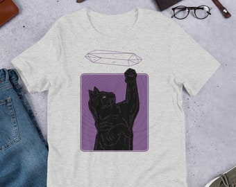 Witchy Cat Crystal T-Shirt Purple. Pastel Goth Vaporwave clothing. Pagan Vibe. Healing Crystals. Gemstone, Celestial. Astrology Tarot Occult