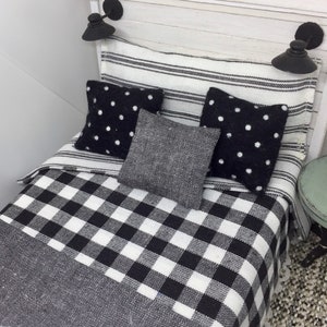 Miniature Dollhouse Farmhouse Bedding