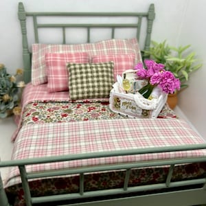 Miniature Dollhouse Double Bed
