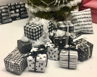 Miniature Dollhouse Farmhouse Christmas Presents