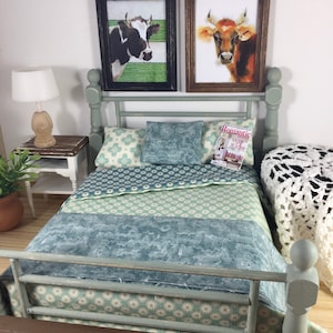 Miniature Dollhouse Double Bed