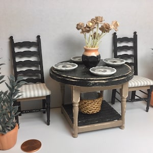 Miniature Dollhouse Farmhouse Table and Chairs