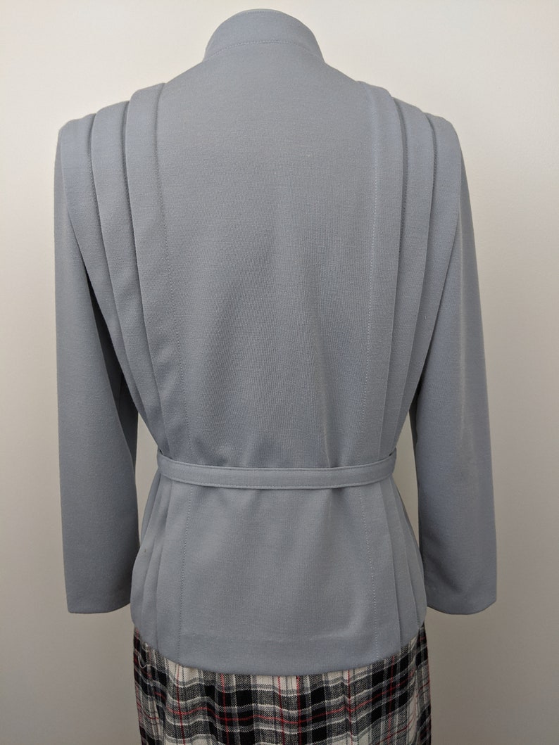 Vintage 1970s Leslie Fay Petites, Wool Blend Knit Jacket with Belt, Pale Steel Blue Gray. Mandarin Collar with Tuxedo Pleat Front & Back. image 6