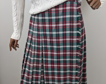 Vintage 1970s Susan Bristol, Classic Plaid, Pleated Skirt of Red, Green & White. This is a Wrap Kilt with Fringe Edge.