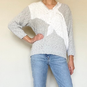 Vintage (S/M) 80s Colorblock Floral/Bead Appliqué 3/4 Sleeve Sweater - Women’s Vintage Clothing - Women’s Vintage Sweater