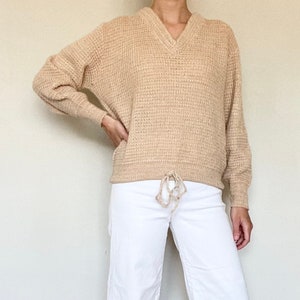 Vintage (M/L) V-Neck Tie Front Long Sleeve Sweater - Women’s Vintage Clothing - Women’s Vintage Sweater