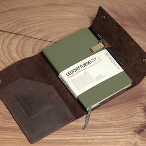 Couverture personnalisée pour ordinateur portable A5, couverture de journal en cuir pleine fleur, étui pour ordinateur portable en cuir, Leuchtturm1917, grande couverture Moleskine, cadeau d'écrivain image 9