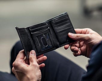Black Pebble Grain Leather Trifold Mens Wallet – RFID, Personalized with Initials