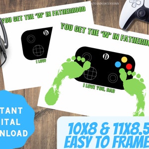 Peut inclure: Deux téléchargements numériques imprimables d'une carte de la fête des pères représentant une manette de jeu vidéo noire et blanche avec des empreintes de pas vertes de chaque côté. Le texte sur la carte dit "You get the 'W' in fatherhood" et "I love you, Dad". La carte est disponible en deux tailles : 10x8 pouces et 11x8,5 pouces.