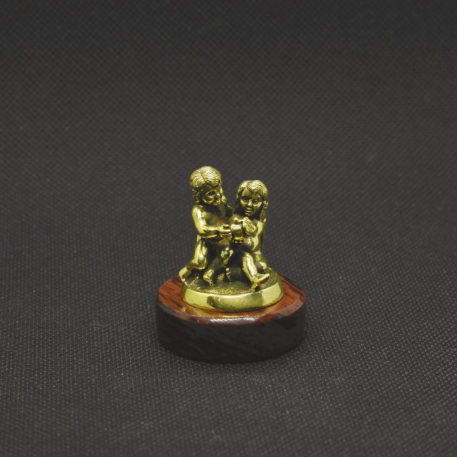 Bronze Statue Sculpture of Astrology Constellation Zodiac Sign