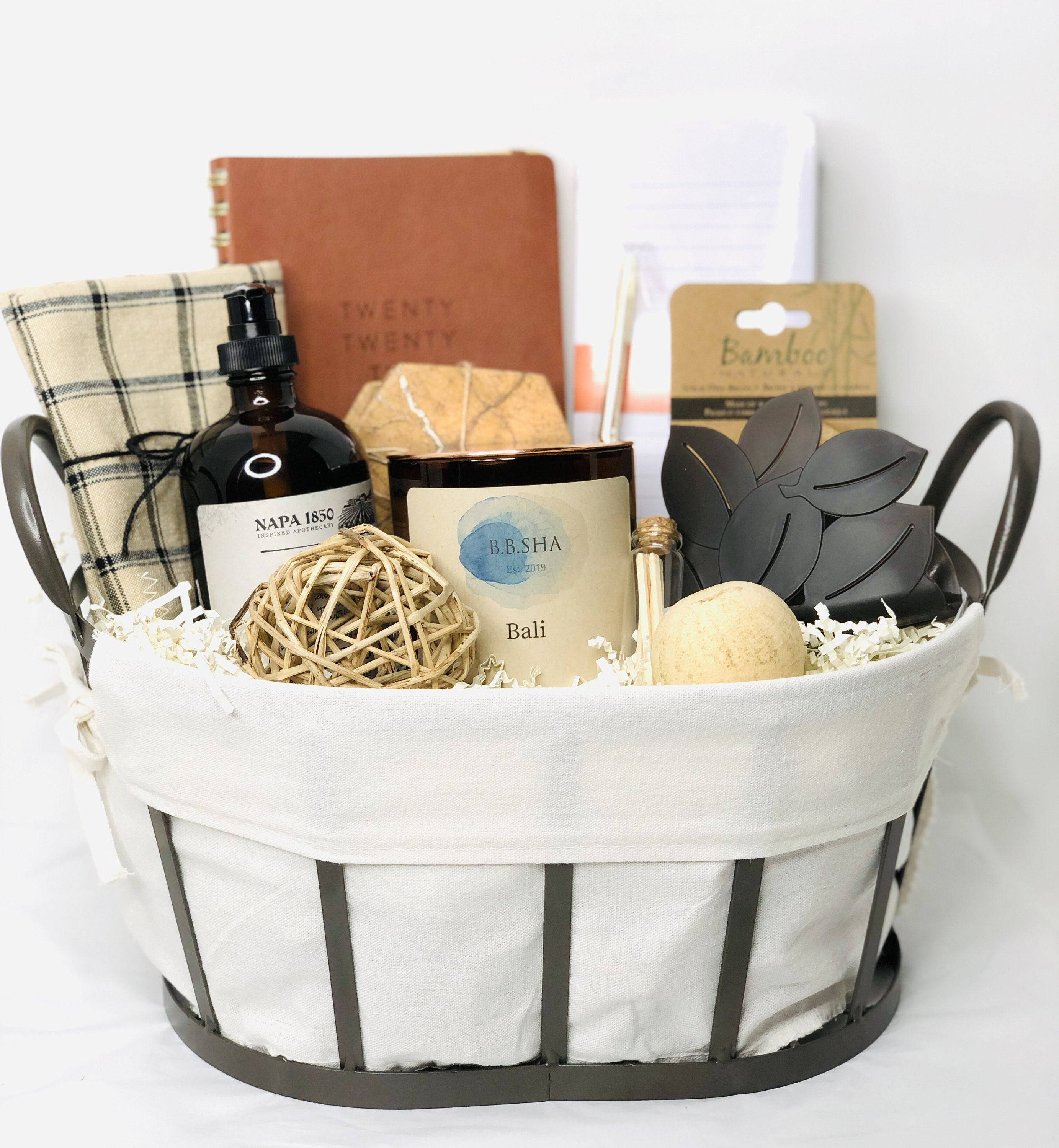 Housewarming gift basket stuff with kitchenware