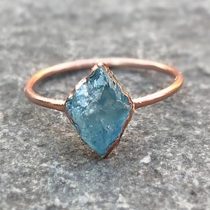 Raw Aquamarine Ring, Crystal Engagement Ring, Raw Aquamarine Engagement Ring, March Birthstone, Raw Stone Ring, Raw Gemstone Ring