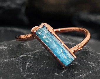Raw Aquamarine Ring for Women, Aquamarine Statement Rings, Raw Aquamarine Jewelry, March Birthstone, Gift for her, Raw Stone Ring