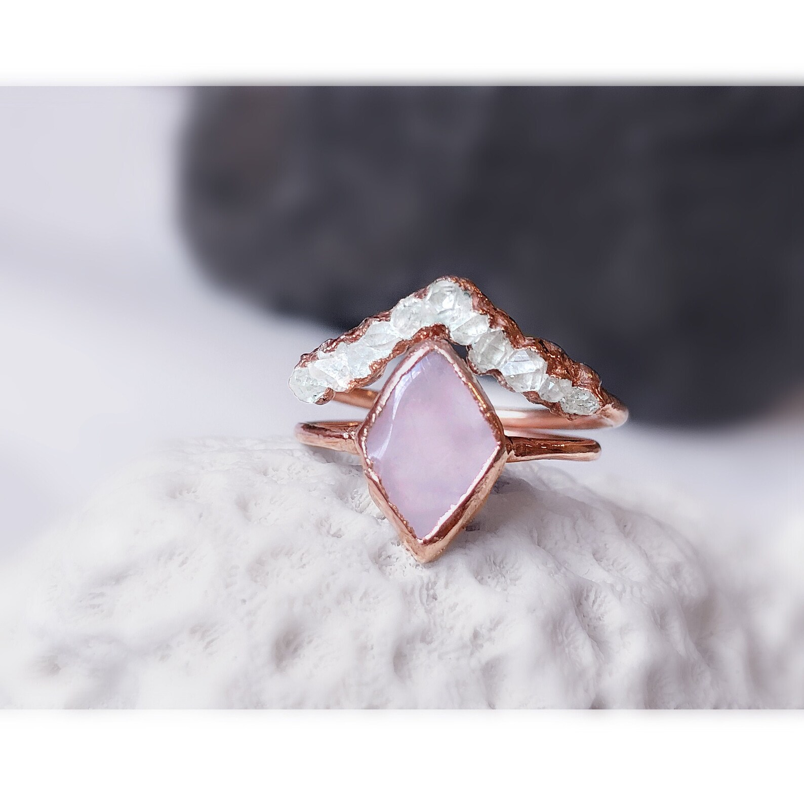 Raw rose. Raw rose quartz. Запах минералов. Raw rose. Raw rose.