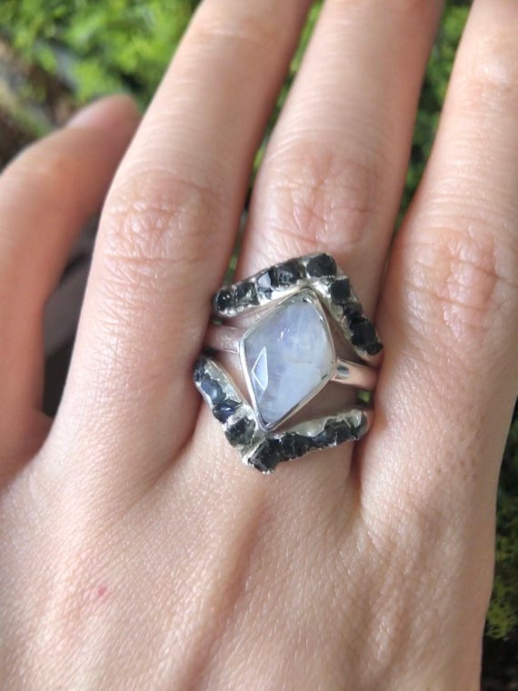 Asymmetrical Two Rainbow Moonstone Ring Asymmetrical Two Rainbow Moonstone Ring